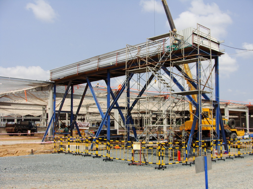 Pre-Engineered Buildings & Steel Structure Erection