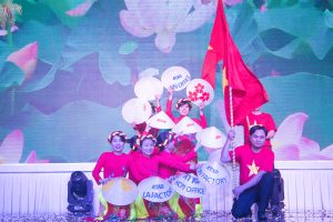 Dancing performance "Vietnam, my hometown" from Dong Nai factory