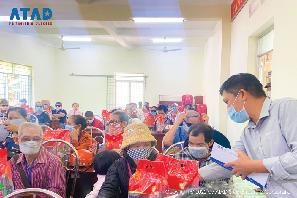 ATAD Presented Tet Gifts To The Blind Association Of Long Khanh City, Dong Nai Province 2