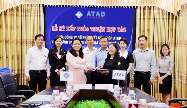 ATAD는 BA RIA-VUNG TAU 기술 전문대학과의 교육 계약을 체결