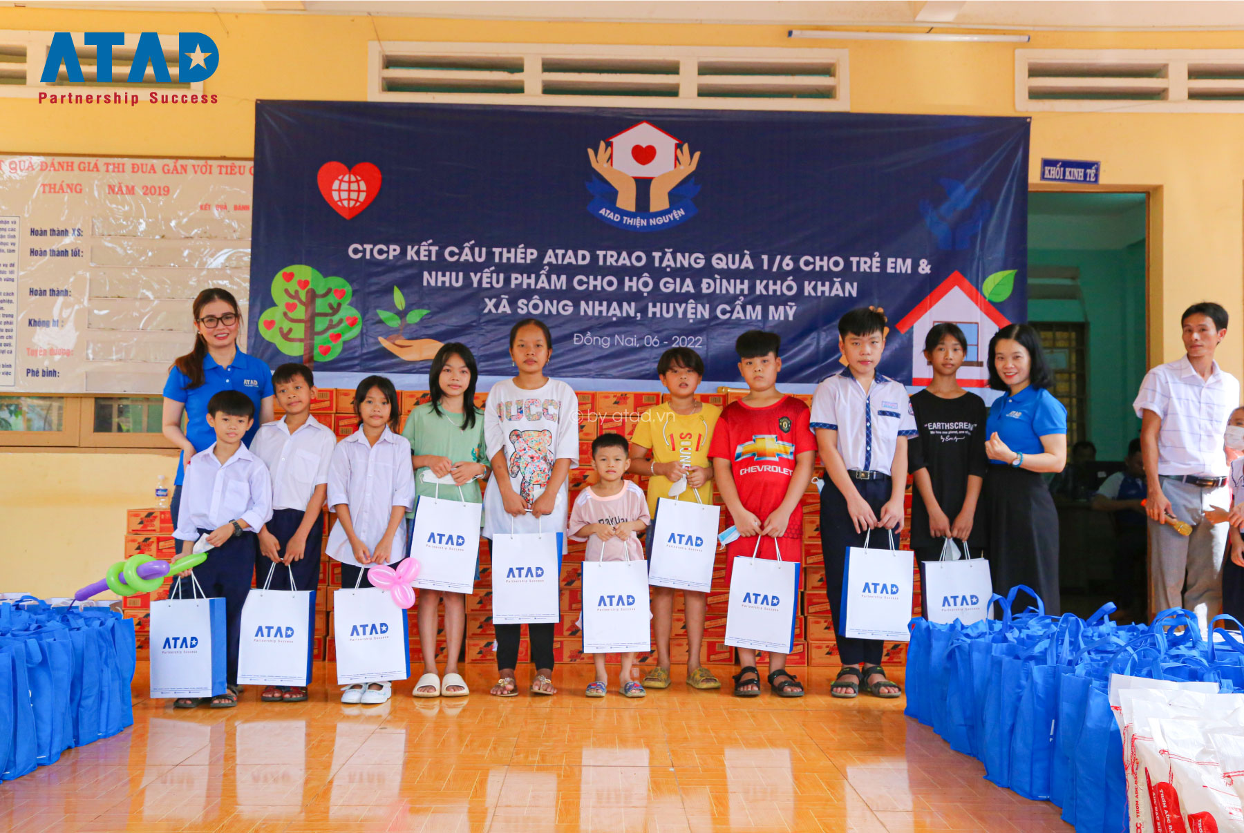 ATAD Presented Gifts For Children On International Children’s Day 1/6 & Necessities For Underprivileged Households Living In Song Nhan Village, Dong Nai Province 5