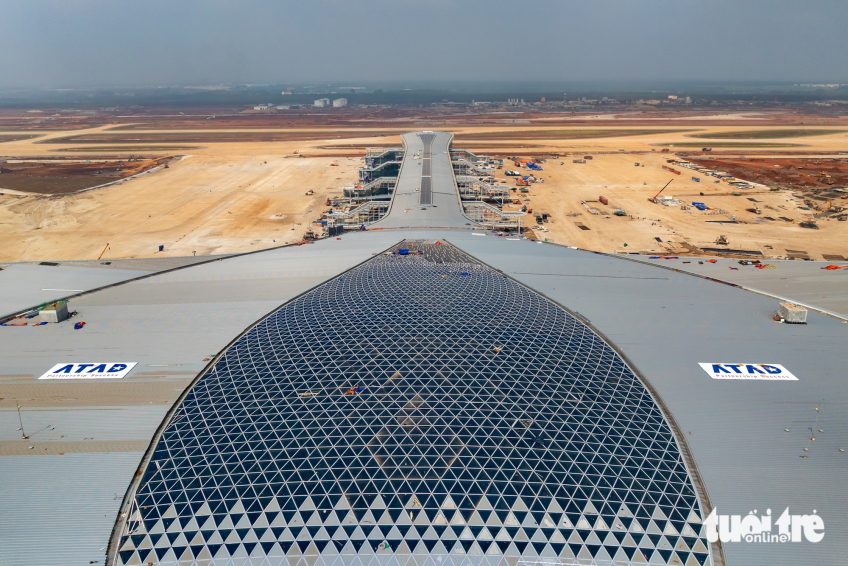 atad-thi-cong-hon-80-phan-tram-khoi-luong-ket-cau-thep-cua-san-bay-long-thanh