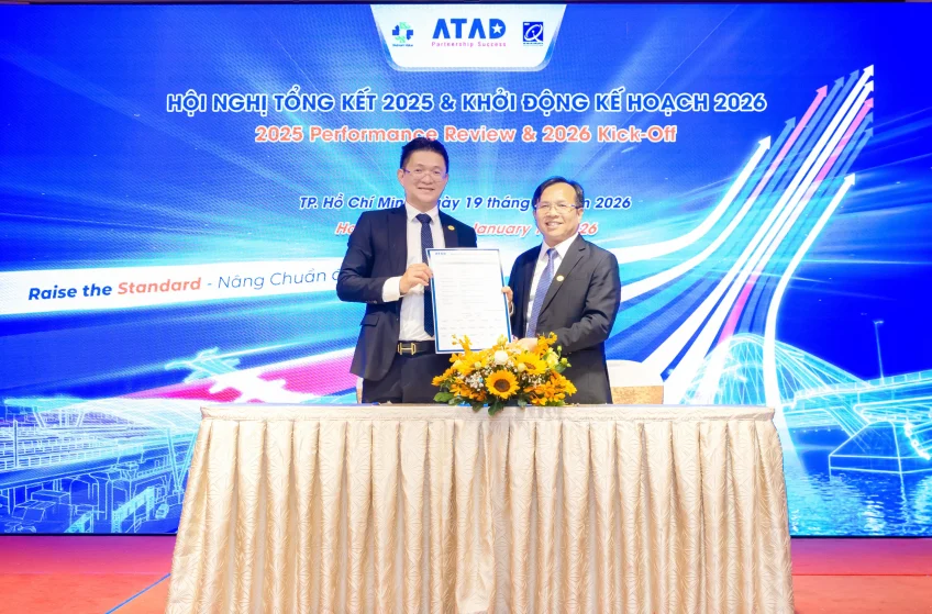 chu-tich-atad-va-tong-giam-doc-atad-cung-ky-ket