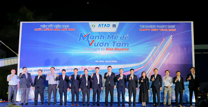 khong-khi-yep-ron-rang-tai-atad