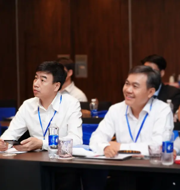 dai-dai-cong-ty-co-phan-ket-cau-thep-atad-lang-nghe-nhung-chia-se-tu-cac-chuyen-gia-tai-hoi-thao