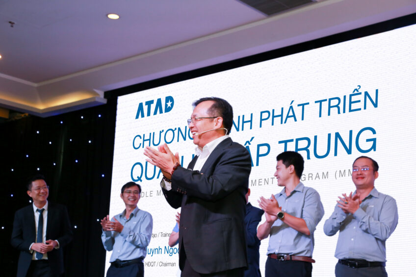 khong-khi-dao-tao-coi-mo-voi-nhung-tieng-cuoi-nhung-trao-doi-soi-noi-va-nhung-goc-nhin-da-chieu